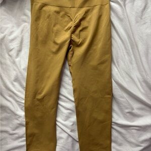 ILus Tan Leggings